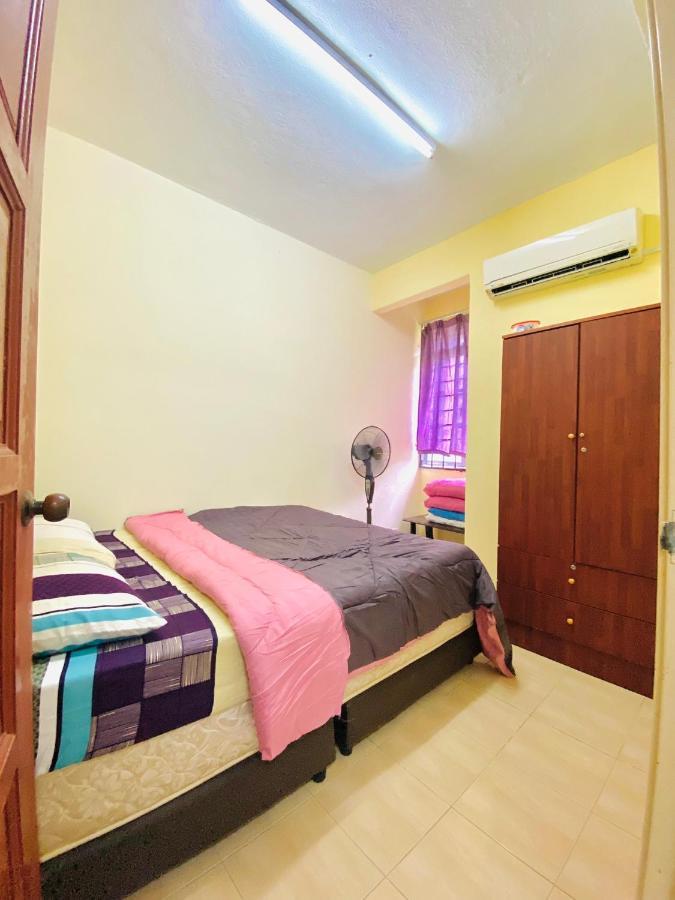 Smilez Homestay H102 & A306 At Pd Perdana Kondo Resort Port Dickson Eksteriør bilde