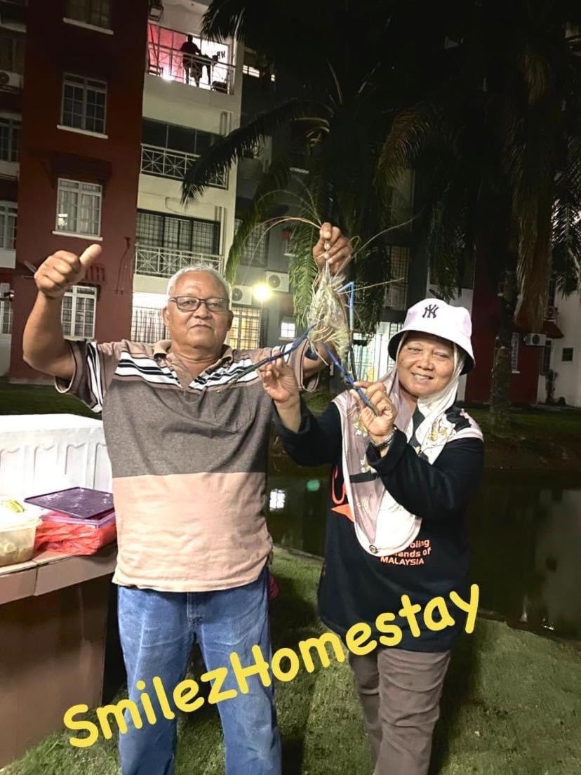 Smilez Homestay H102 & A306 At Pd Perdana Kondo Resort Port Dickson Eksteriør bilde